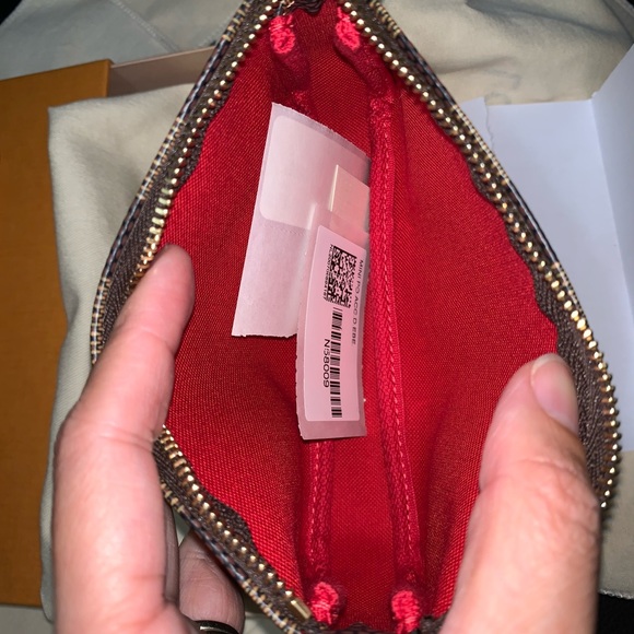 Authentic and brand new mini pouchette - Picture 6 of 7